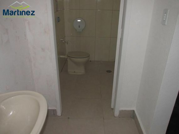 Prédio Inteiro para alugar, 200m² - Foto 12