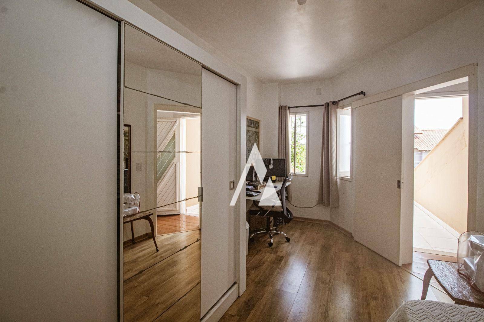 Casa à venda com 3 quartos, 306m² - Foto 42