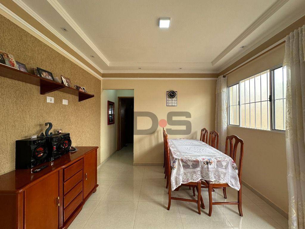 Casa, 3 quartos, 80 m² - Foto 2