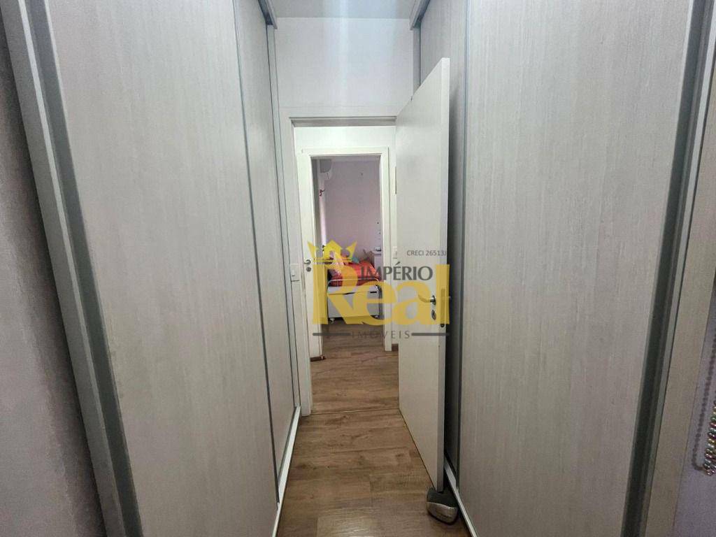 Apartamento à venda com 3 quartos, 169m² - Foto 31