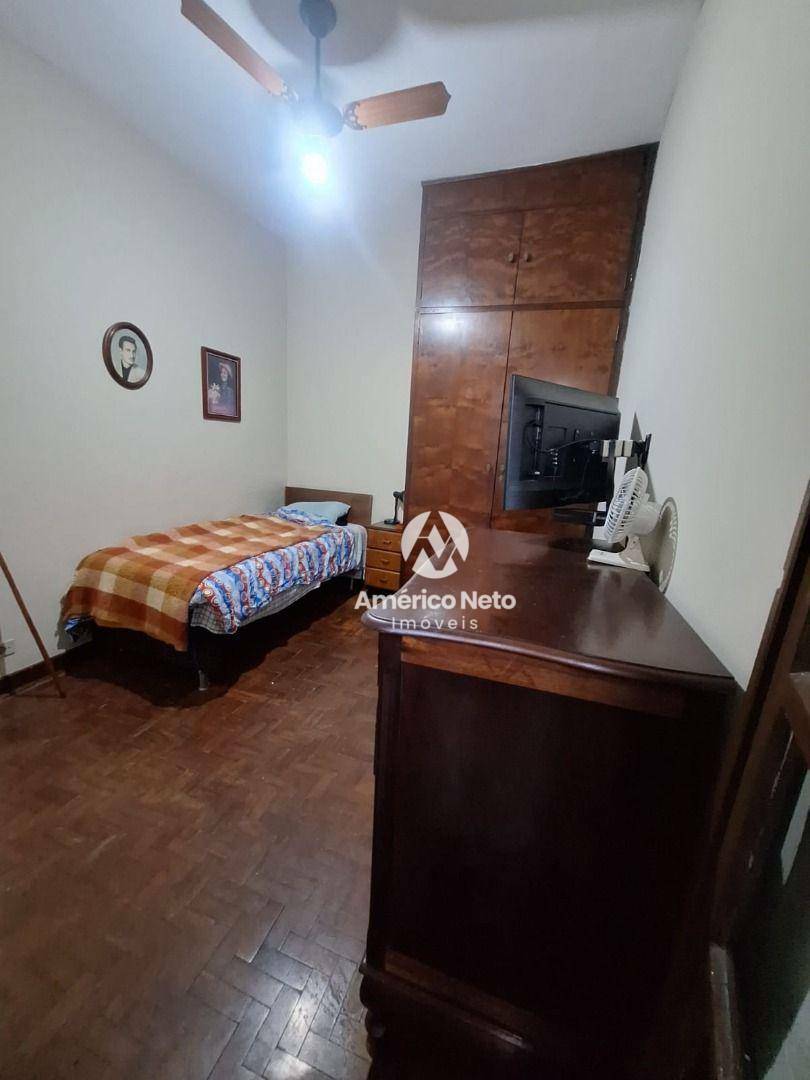 Casa à venda e aluguel com 3 quartos, 300m² - Foto 23