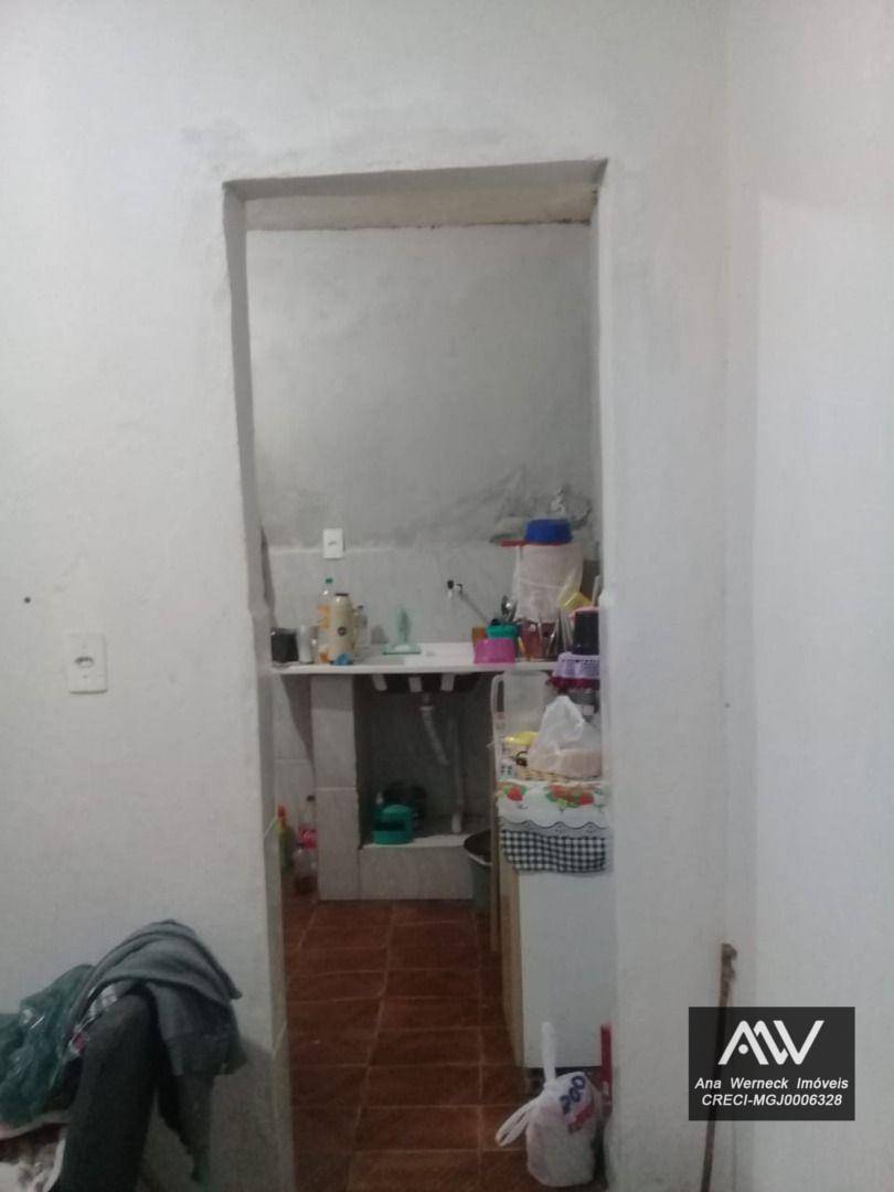 Casa à venda com 2 quartos, 120m² - Foto 15