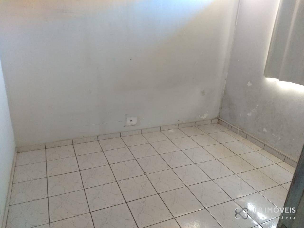 Casa à venda com 3 quartos, 176m² - Foto 3