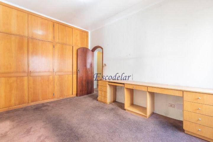 Apartamento à venda com 3 quartos, 169m² - Foto 9