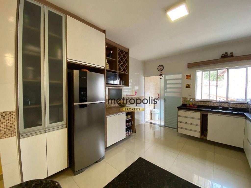 Sobrado à venda com 2 quartos, 120m² - Foto 14