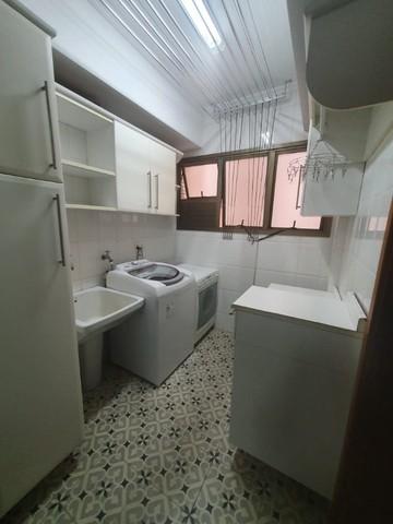 Apartamento à venda com 3 quartos, 117m² - Foto 5