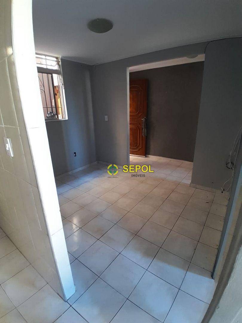 Apartamento para alugar com 2 quartos, 48m² - Foto 6