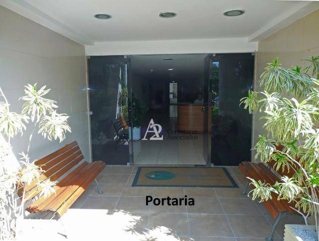 Apartamento à venda com 2 quartos, 60m² - Foto 14