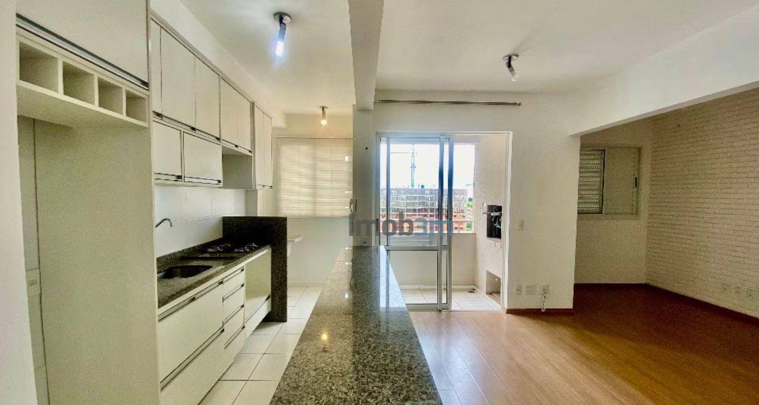 Apartamento para alugar com 2 quartos, 63m² - Foto 4