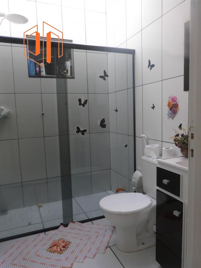 Casa à venda com 4 quartos, 300m² - Foto 22