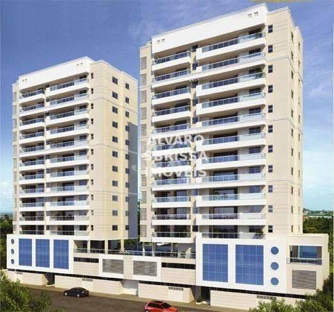 Apartamento à venda com 4 quartos, 162m² - Foto 1