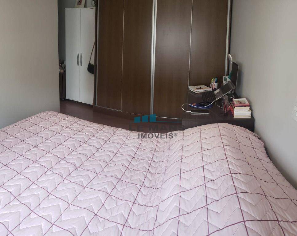 Apartamento à venda com 2 quartos, 65m² - Foto 9