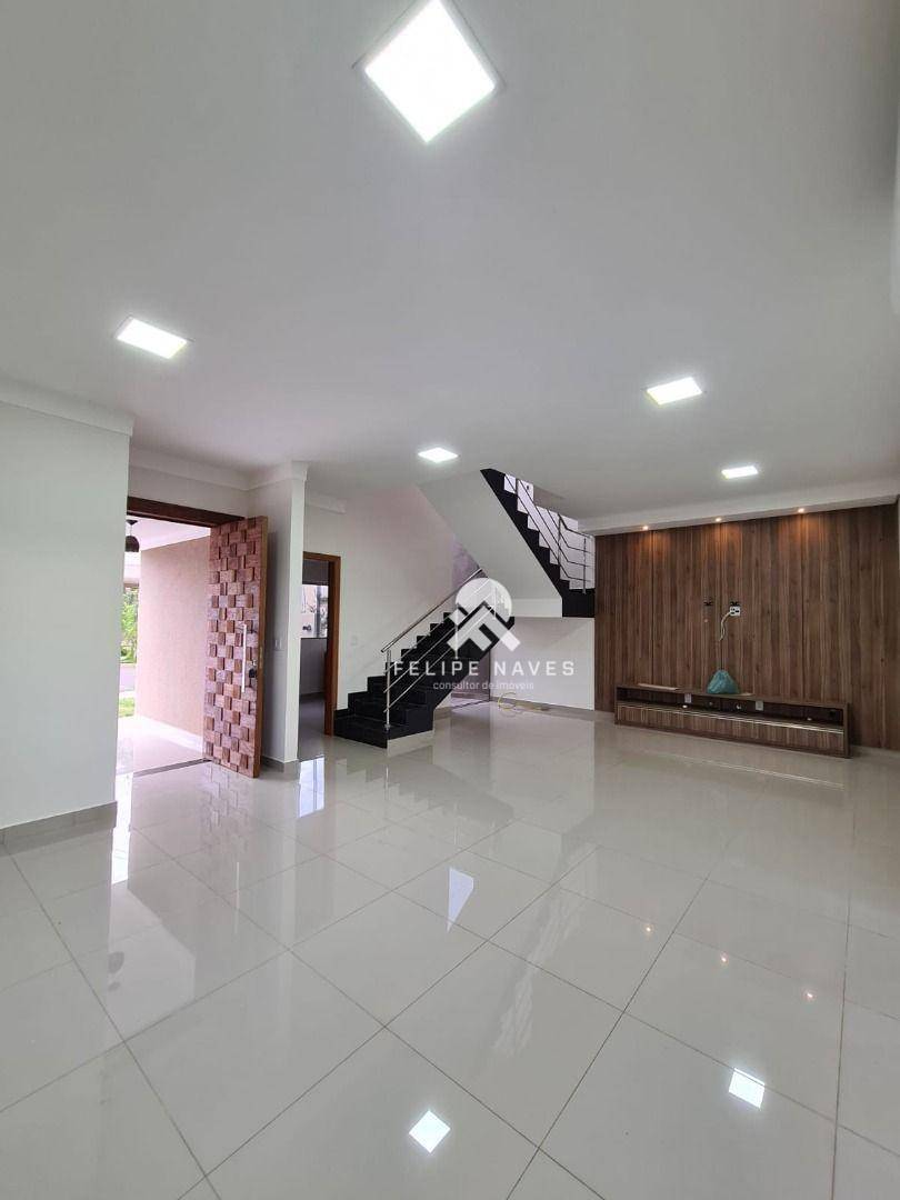 Casa à venda com 3 quartos, 213m² - Foto 2