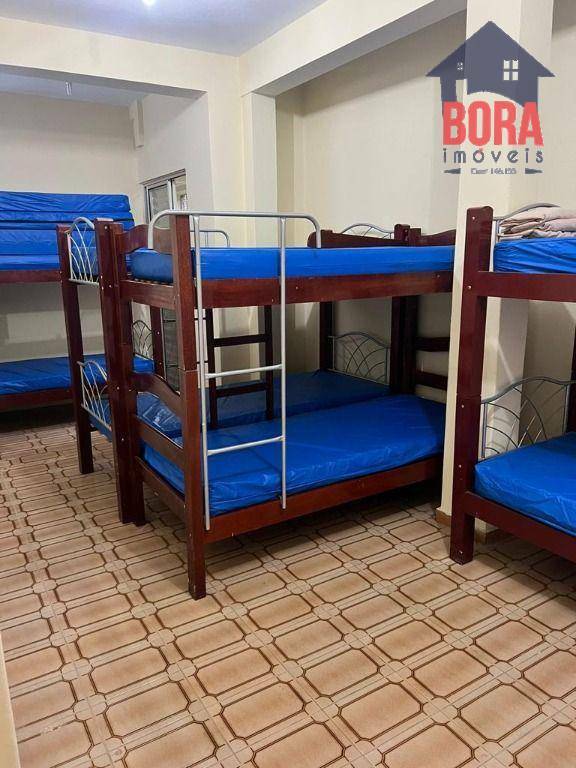 Casa à venda e aluguel com 6 quartos, 350m² - Foto 27