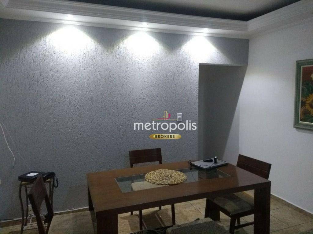 Sobrado à venda com 4 quartos, 200m² - Foto 8