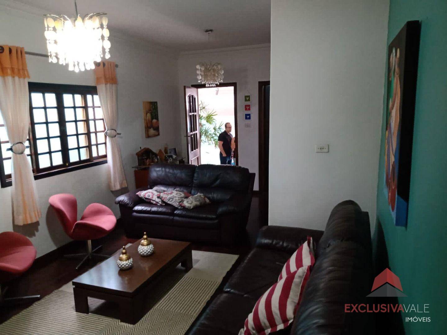 Casa à venda com 3 quartos, 200m² - Foto 7