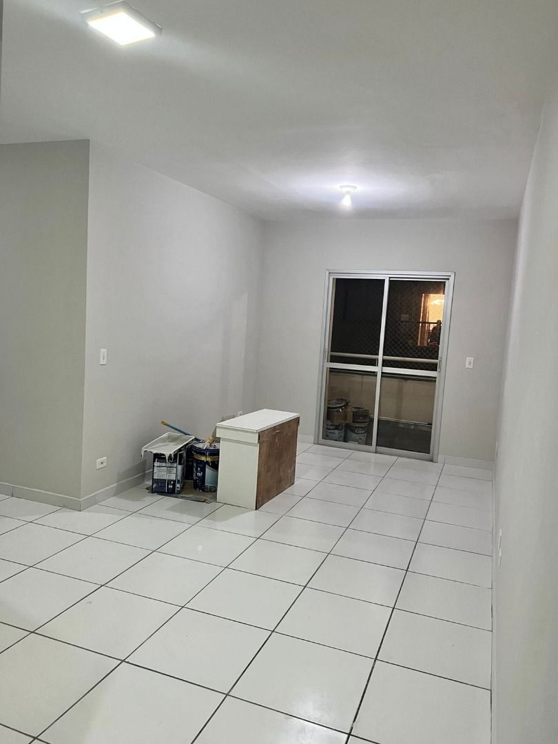 Apartamento, 3 quartos, 80 m² - Foto 2