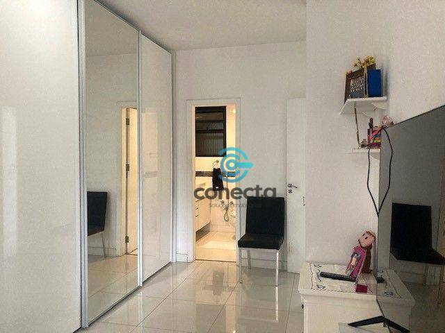 Apartamento à venda com 4 quartos, 279m² - Foto 14