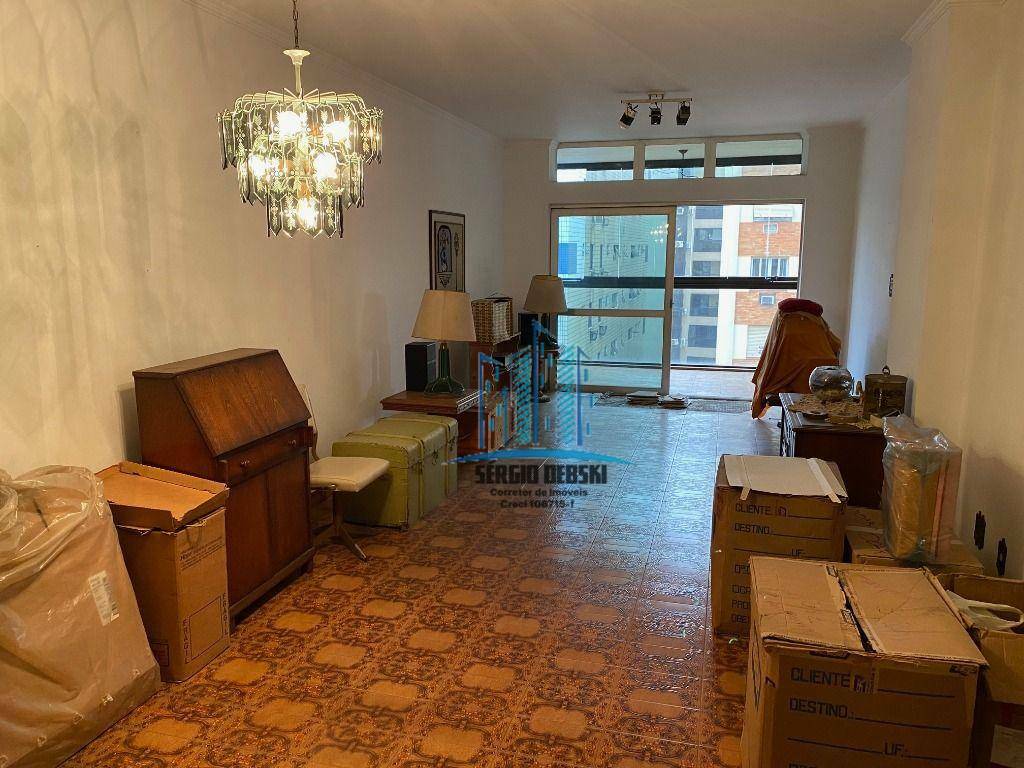 Apartamento à venda com 3 quartos, 127m² - Foto 2