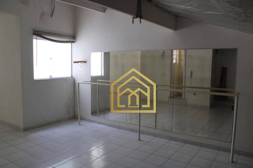 Sobrado à venda com 4 quartos, 220m² - Foto 10