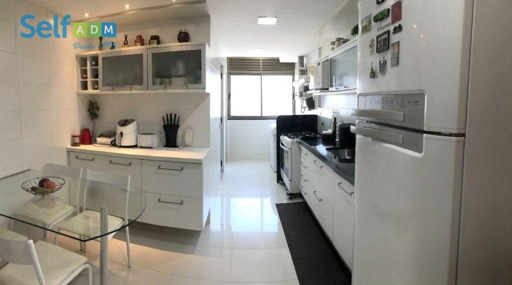 Apartamento para alugar com 3 quartos, 105m² - Foto 14