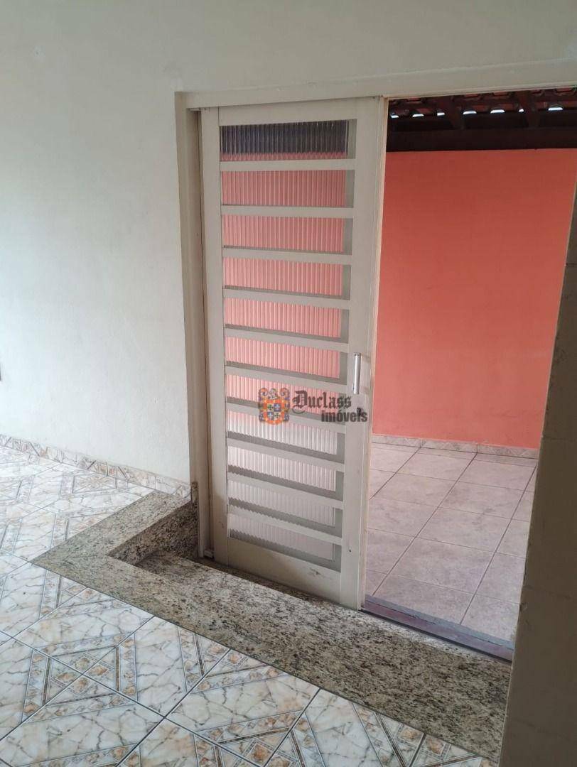 Casa à venda com 5 quartos, 165m² - Foto 13