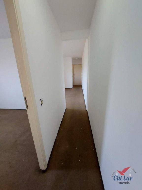 Apartamento à venda com 2 quartos, 52m² - Foto 20