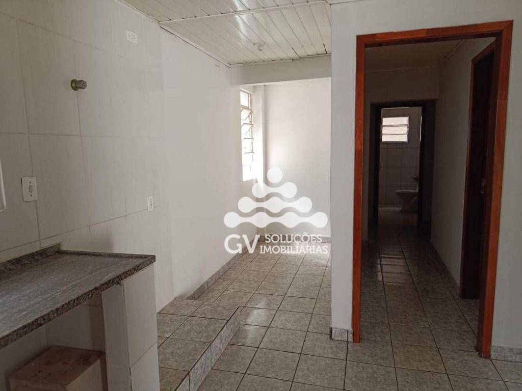 Casa à venda com 2 quartos, 180m² - Foto 29