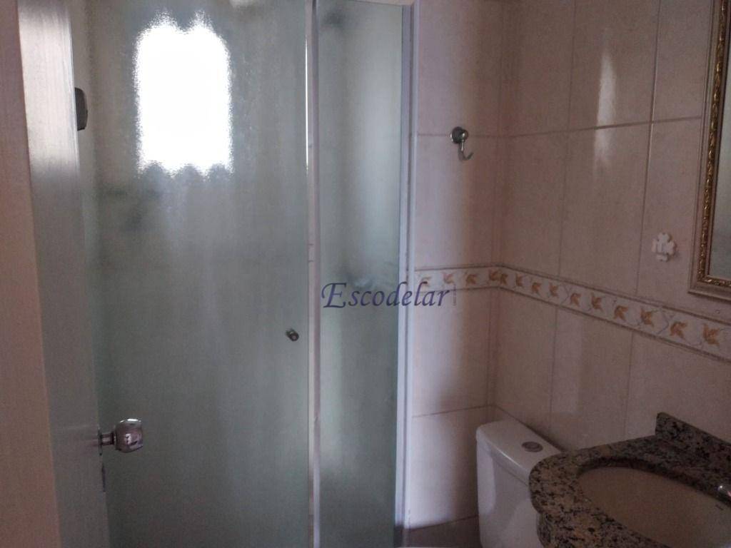 Apartamento para alugar com 3 quartos, 80m² - Foto 17