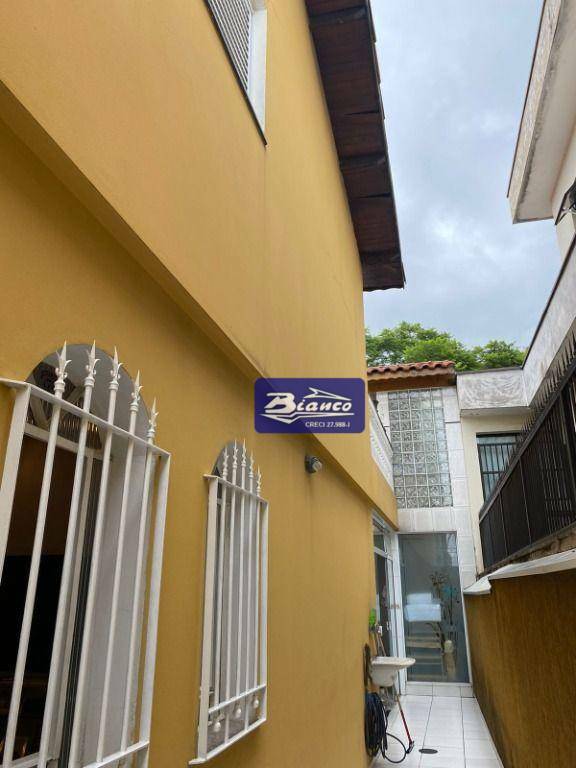 Sobrado à venda com 3 quartos, 178m² - Foto 4