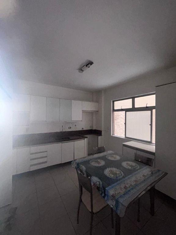 Apartamento à venda com 3 quartos, 120m² - Foto 7