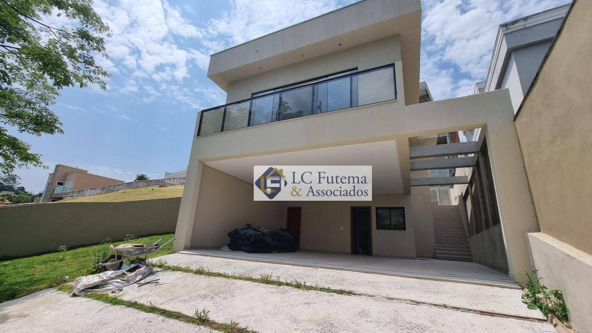 Casa de Condomínio à venda com 3 quartos, 240m² - Foto 1