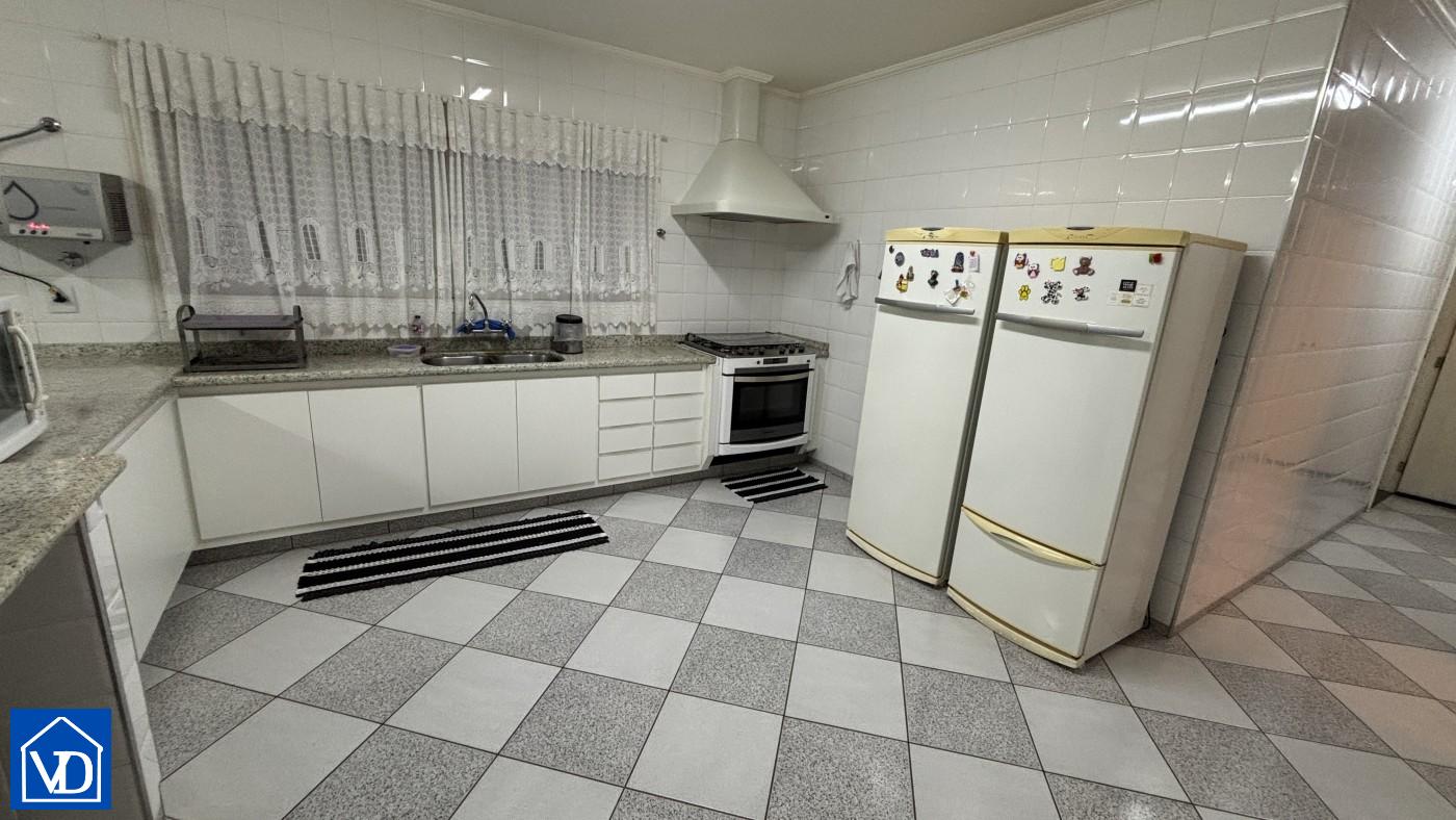 Casa de Condomínio à venda com 6 quartos, 400m² - Foto 14