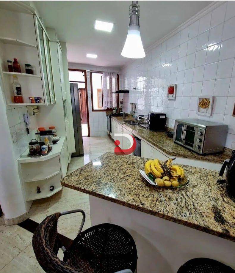 Sobrado à venda com 5 quartos, 250m² - Foto 4