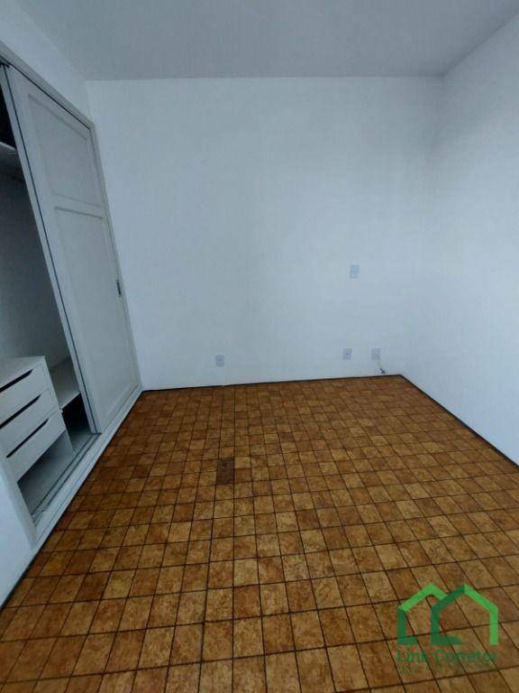 Apartamento para alugar com 2 quartos, 80m² - Foto 10