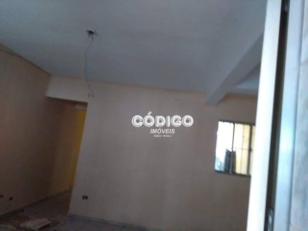 Sobrado à venda com 4 quartos, 260m² - Foto 8