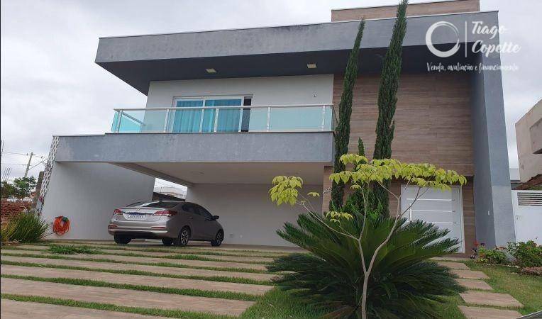 Casa de Condomínio à venda com 4 quartos, 221m² - Foto 1