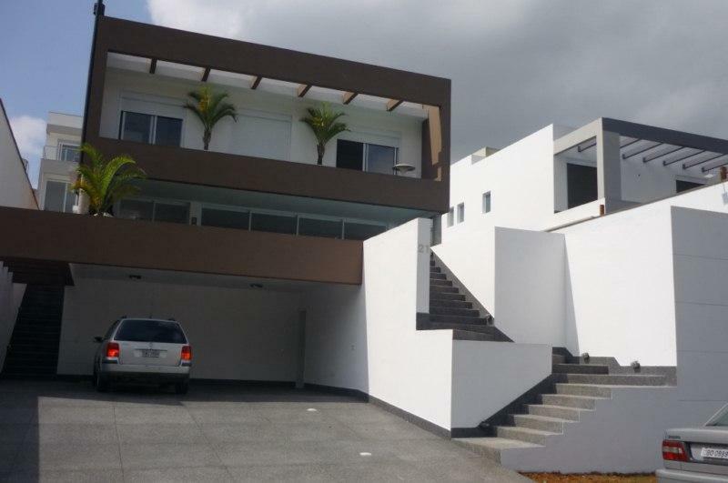 Casa de Condomínio à venda com 4 quartos, 420m² - Foto 4