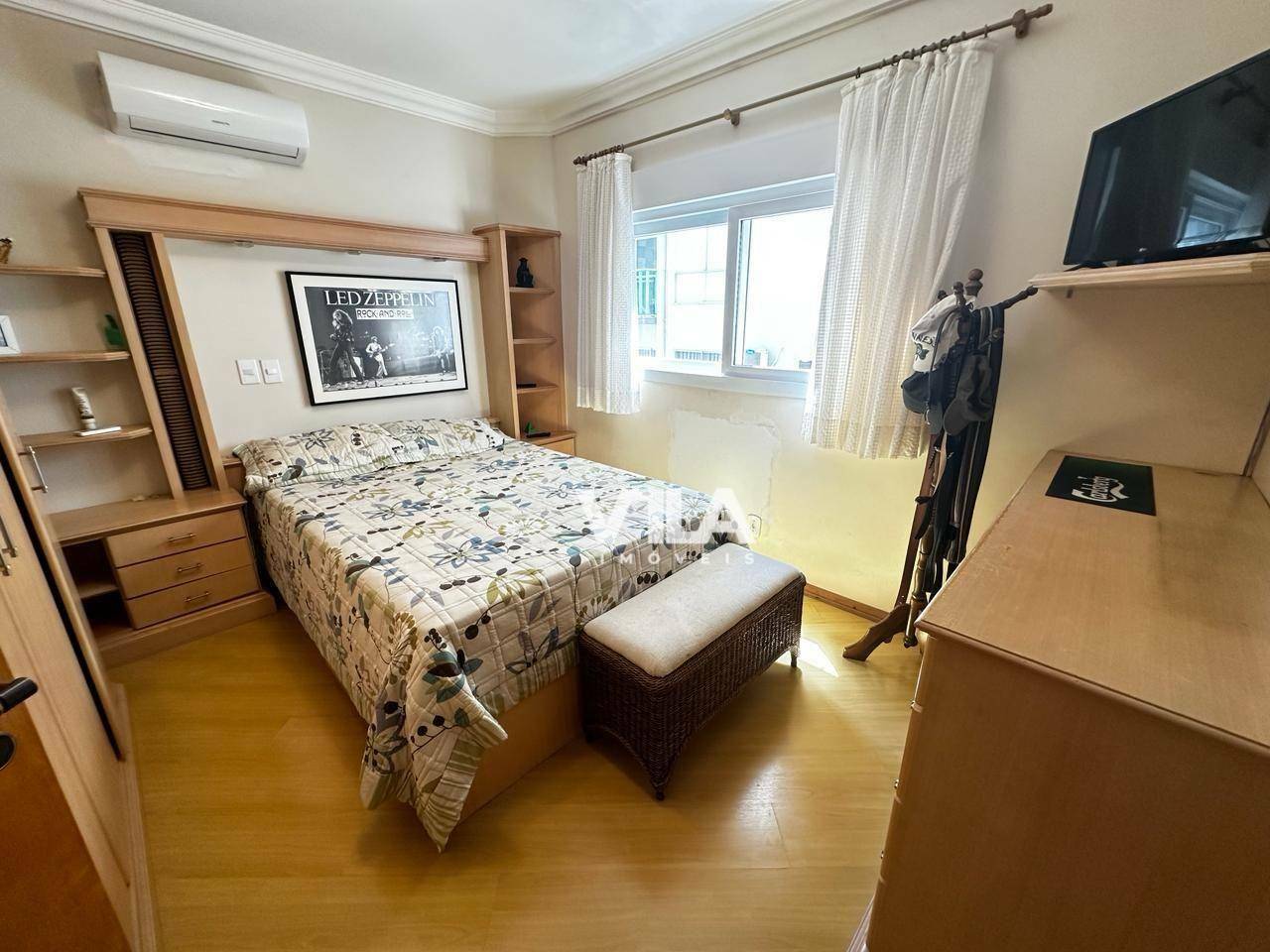 Apartamento à venda com 5 quartos, 273m² - Foto 29