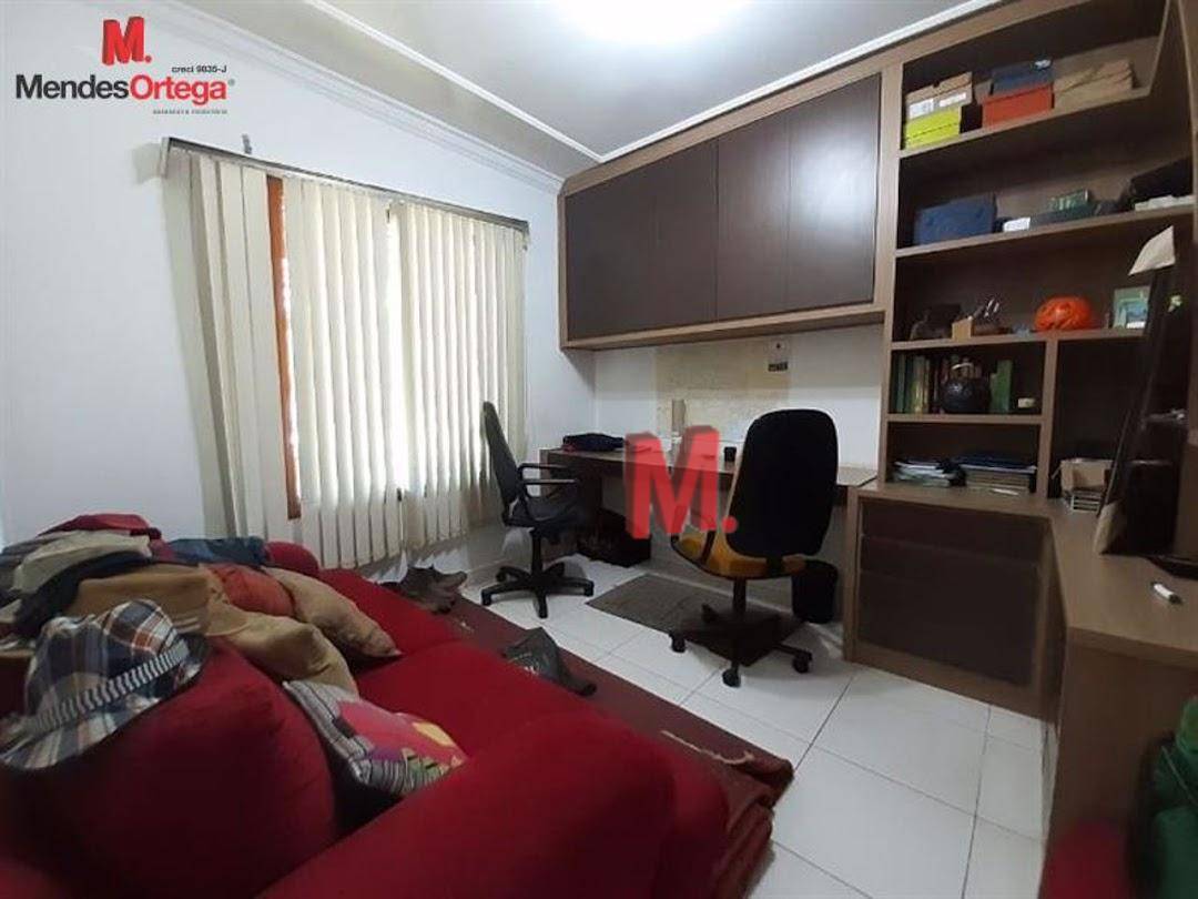 Casa de Condomínio à venda com 3 quartos, 360m² - Foto 5