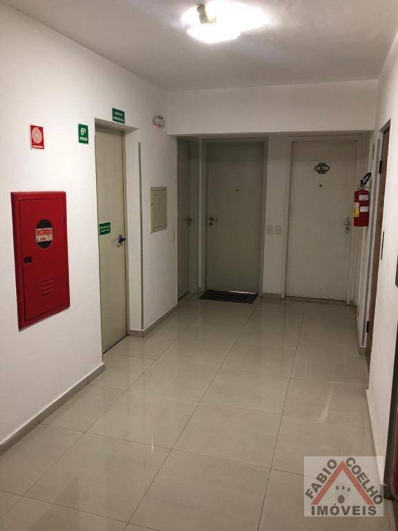 Apartamento à venda com 2 quartos, 63m² - Foto 13