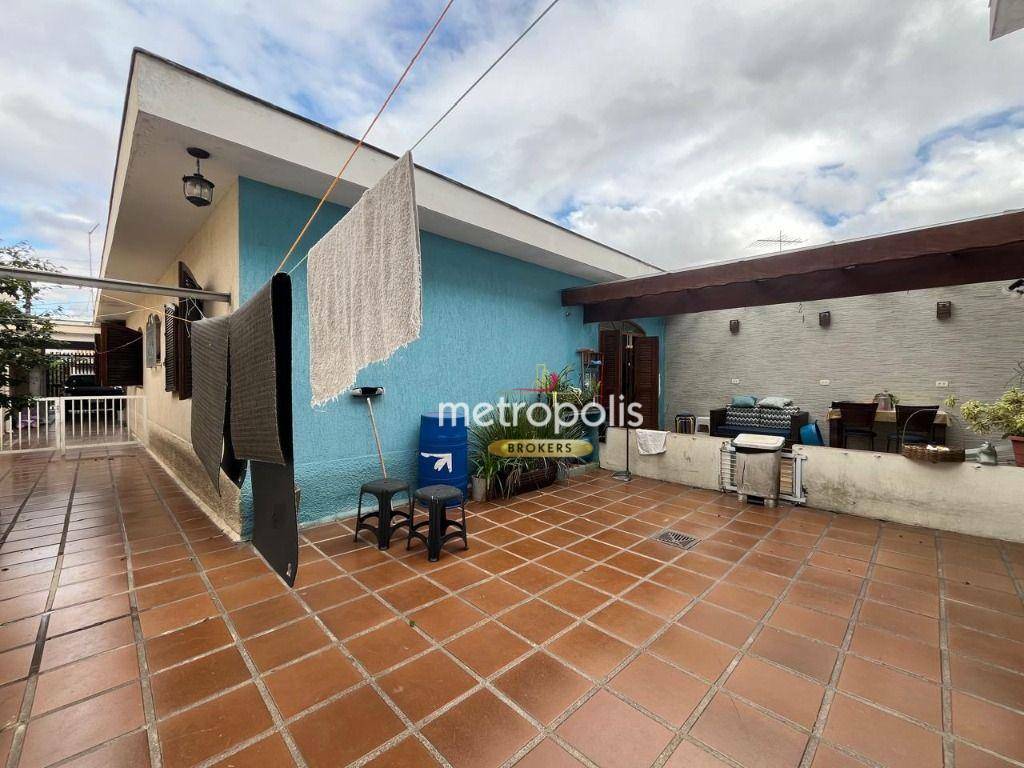 Casa à venda com 4 quartos, 240m² - Foto 37