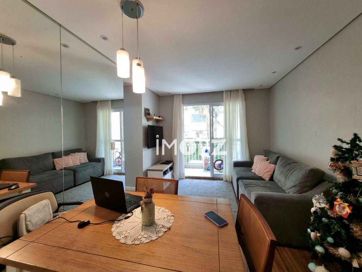 Apartamento à venda com 3 quartos, 67m² - Foto 2