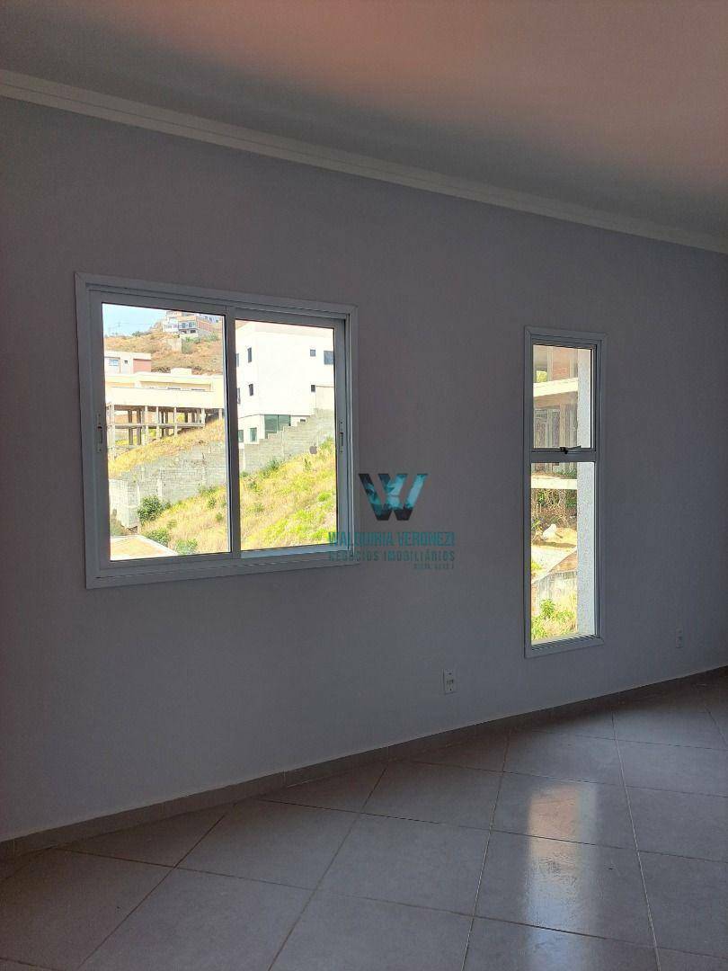 Apartamento à venda com 2 quartos, 75m² - Foto 3