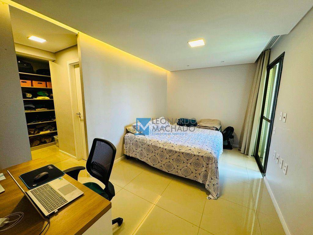 Apartamento à venda com 3 quartos, 123m² - Foto 6