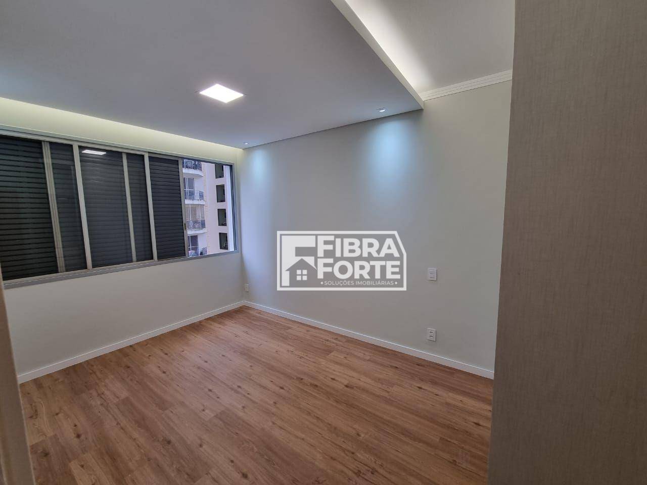 Apartamento à venda com 3 quartos, 200m² - Foto 26