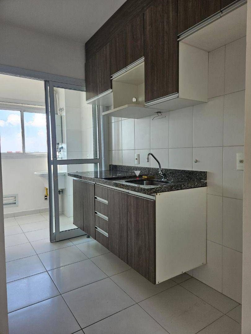 Apartamento à venda com 1 quarto, 45m² - Foto 11