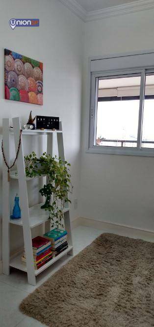 Apartamento à venda com 2 quartos, 65m² - Foto 6