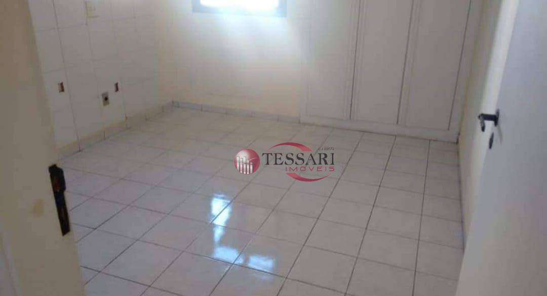 Apartamento à venda com 3 quartos, 100m² - Foto 4