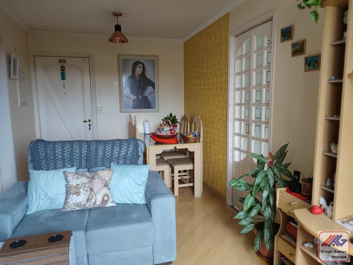 Apartamento à venda com 2 quartos, 50m² - Foto 4